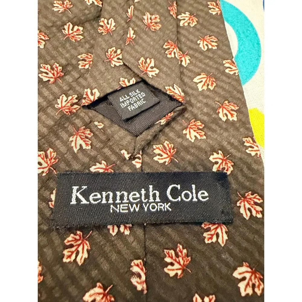 Kenneth Cole New York Silk Tie Mens Olive Brown Orange Maple Leaf Fall Autumn